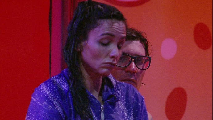 Ilmar vigia Marinalva durante Prova do Líder_BBB17 (Foto: TV Globo) Ilmar vigia Marinalva durante Prova do Líder_BBB17 (Foto: TV Globo)