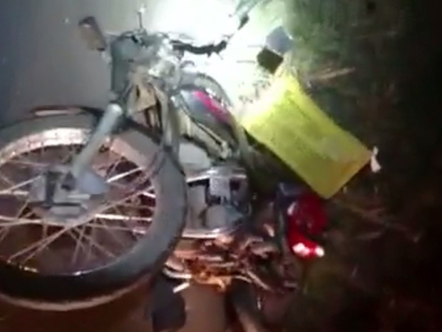 Motociclista bêbado atropela quatro romeiros na BR-060, em Goiás (Foto: Divulgação/PRF)