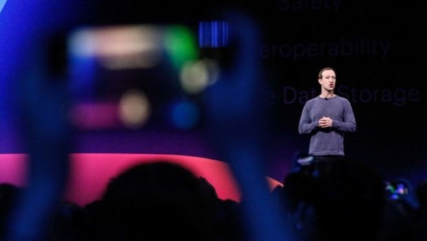 O fundador do Facebook, Mark Zuckerberg, teve encontro sobre criptomoeda com o dirigente do banco central do Reino Unido (Foto: Getty Images via BBC)