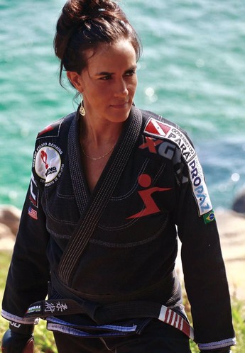 Erica Paes, lutadora de MMA (Foto: Mariza Fonseca)