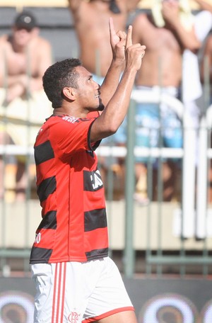 hernane Flamengo x Macaé (Foto: Ernesto Carriço/Agência O Dia/Agência Estado  )