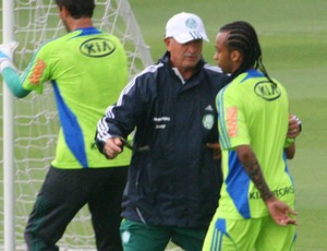 Luiz Felipe Scolari felipão WESLEY palmeiras treino (Foto: Anderson Rodrigues/Globoesporte.com)