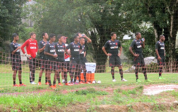 jogadores treino Flamengo (Foto: Fabio Leme)