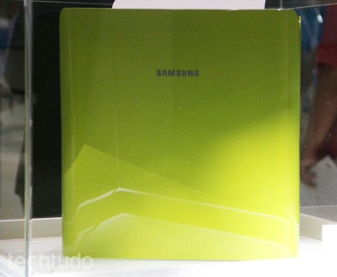 Modelo Vase, da Samsung, é um protótipo diferente da marca (Foto: Fabrício Vitorino/TechTudo) Modelo Vase, da Samsung, é um protótipo diferente da marca (Foto: Fabrício Vitorino/TechTudo)