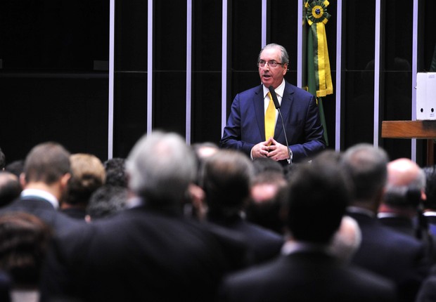 O deputado afastado Eduardo Cunha discursa em sua defesa na sessão que julga seu processo de cassação (Foto: Luis Macedo / Câmara dos Deputados)
