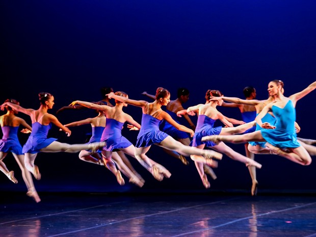 Alunos da Escola Estadual de Dança Maria Olenewa se apresentarão no domingo (17) (Foto: Júlia Ronái/ Theatro Municipal) Alunos da Escola Estadual de Dança Maria Olenewa se apresentarão no domingo (17) (Foto: Júlia Ronái/ Theatro Municipal)