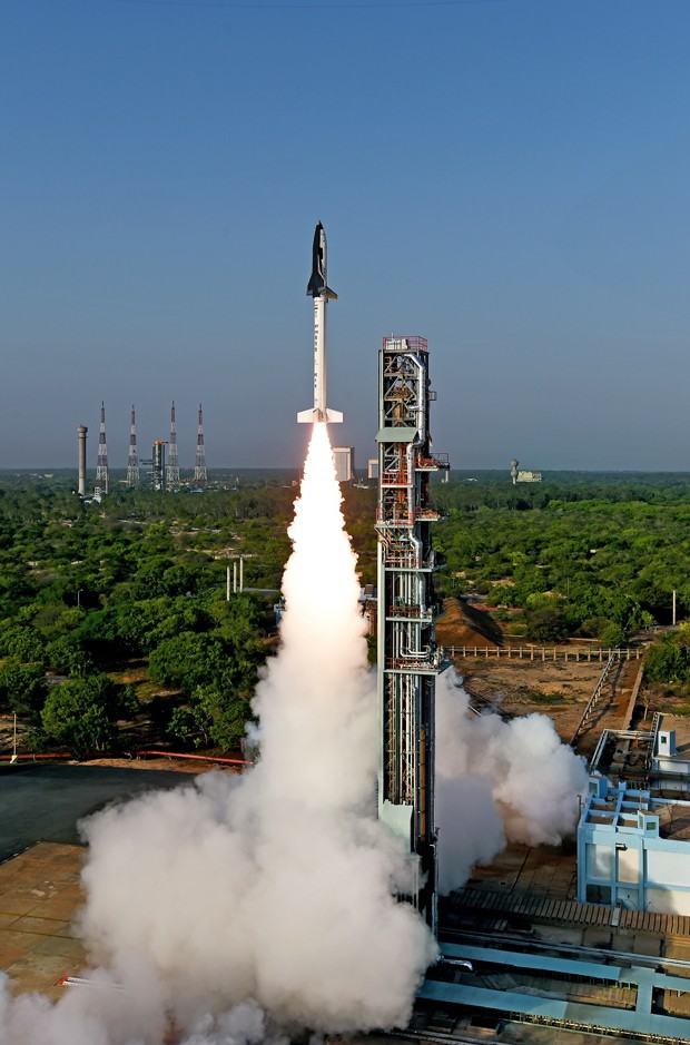 RLV-TD no momento em que foi lançado  (Foto: ISRO)