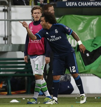 Marcelo Real Madrid x Wolfsburg  (Foto: AFP)