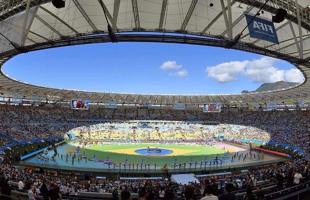 Imagem do Maracanã, na apresentação de encerramento da Copa do Mundo (Foto: EFE/EPA/THOMAS EISENHUTH)