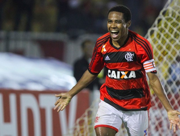 Elias gol Flamengo x ASA (Foto: Ide Gomes / Ag. Estado)