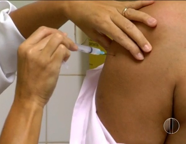 Campanha de vacinação contra a gripe segue até 22 de maio (Foto: Reprodução/Inter TV Cabugi)