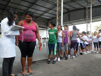 Participantes da Academia da Cidade têm orientações nutricionais em SE (Foto: Divulgação/SMS)