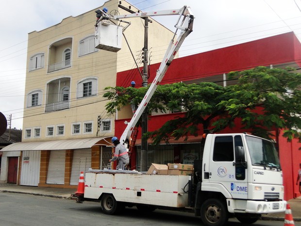 Até o dia 15 de abril todos os 800 pontos receberão as trocas (Foto: Ascom Prefeitura) Até o dia 15 de abril todos os 800 pontos receberão as trocas (Foto: Ascom Prefeitura)