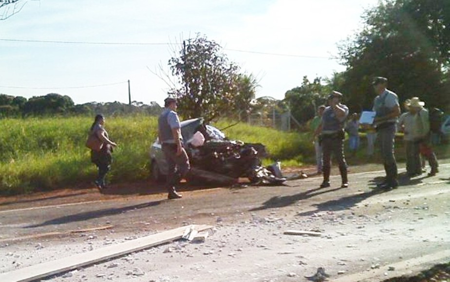 Acidente entre veículos deixa mortos em rodovia de Jales 