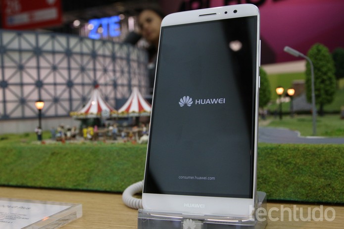 Huawei Nova Plus (Foto: Fabrício Vitorino/TechTudo) Huawei Nova Plus (Foto: Fabrício Vitorino/TechTudo)
