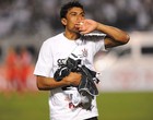 Paulinho cobra definição 
da diretoria (Marcos Ribolli  / Globoesporte.com)