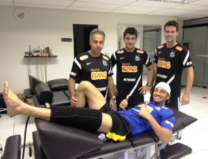 Edu Dracena em recuperação no CEPRAF do Santos (Foto: divulgação / Santos FC)