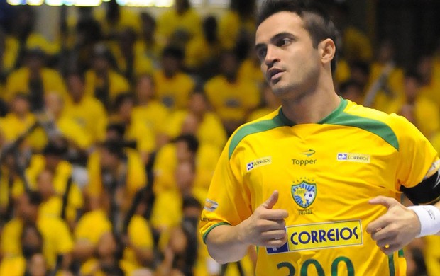 falcão futsal seleção  brasileira (Foto: AP)