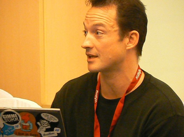 O desenvolvedor de games americano Chris Avellone, de Fallout 2, foi um dos investidores do jogo brasileiro Soul Gambler (Foto: Luna Cruz/Wikimedia Commons)