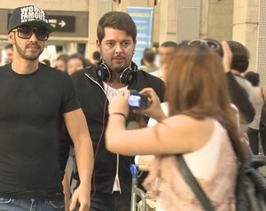 Gusttavo Lima no aeroporto de Guarulhos (Foto: Domingão do Faustão / TV Globo)