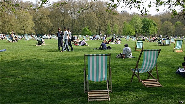 Áreas verdes diminuíram estresse e ansiedade em cidades (Foto: BBC)