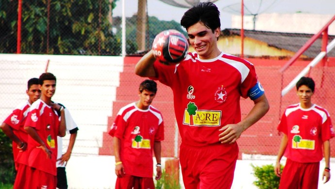 Kinho, volante do Rio Branco-AC, é torcedor fanático do Flamengo (Foto: Manoel Façanha/Arquivo Pessoal)