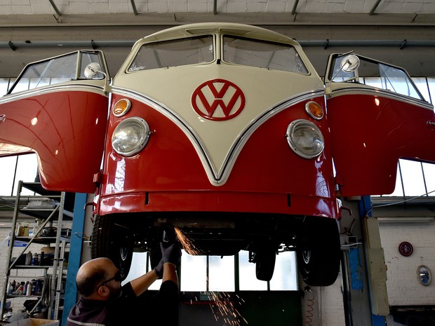 Depois da reforma, veículos chegam a custar 50 mil euros (Foto: Alberto Pizzoli/AFP)