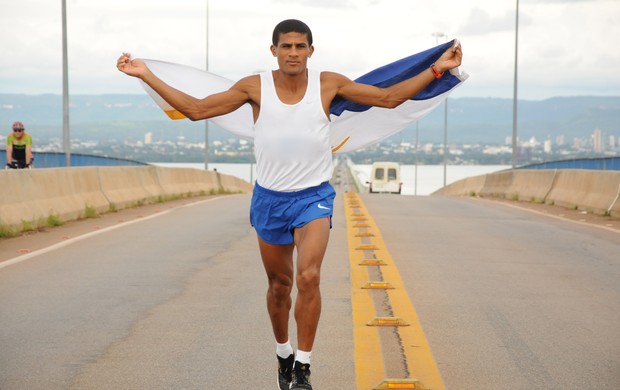 Corredor Eliésio Miranda irá participar da Maratona Internacional de Macau (Foto: Asessoria de Comunicação Intensicare/ Divulgação)