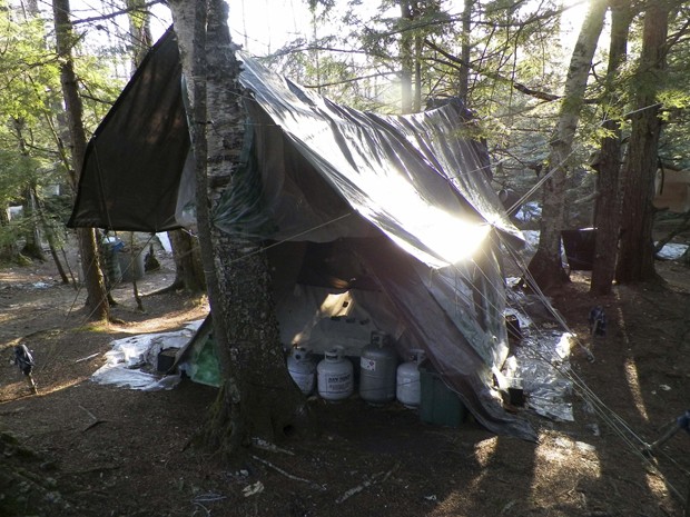 Christopher vivia em acampamento improvisado e alegou que não conversava com ninguém desde os anos 90 (Foto: Maine State Police/Reuters)