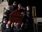 Famosos e familiares vão ao funeral de Philip Seymour Hoffman