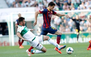 bartra elche x barcelona  (Foto: AP)