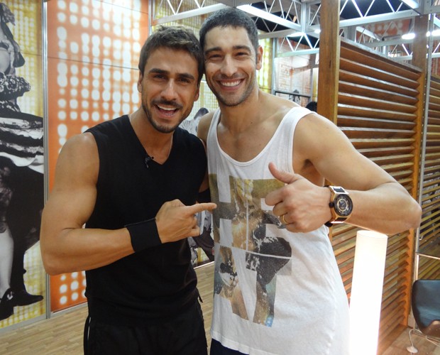 Julio Rocha e Victor Pecoraro (Foto: Domingão do Faustão / TV Globo)