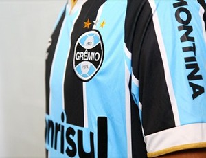 grêmio camiseta tricolor nova (Foto: Lucas Uebel/Grêmio FBPA)