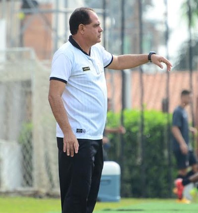 Técnico Waguinho Dias União Barbarense x RB Brasil Jogo-Treino (Foto: Sanderson Barbarini)