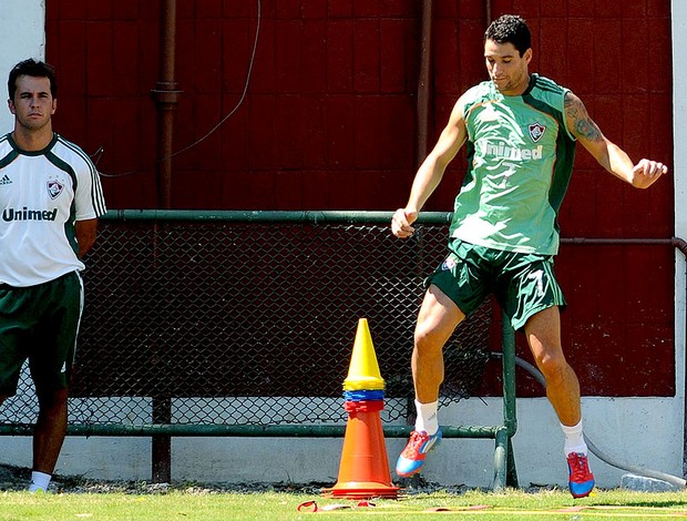 Thiago Neves no treino do Fluminense (Foto: Dhavid Normando / Photocamera)