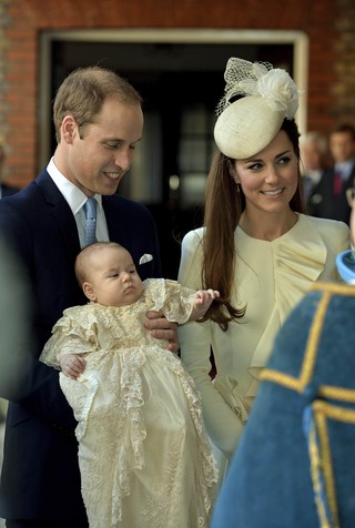 Principe William, Kate Middleton e Principe George (Foto: Reuters / Agência)