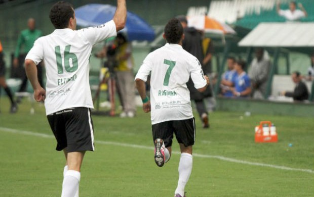 Coritiba eltinho rafinha gol comemoração cianorte (Foto: Divulgação/site oficial do Coritiba Foot Ball Club)