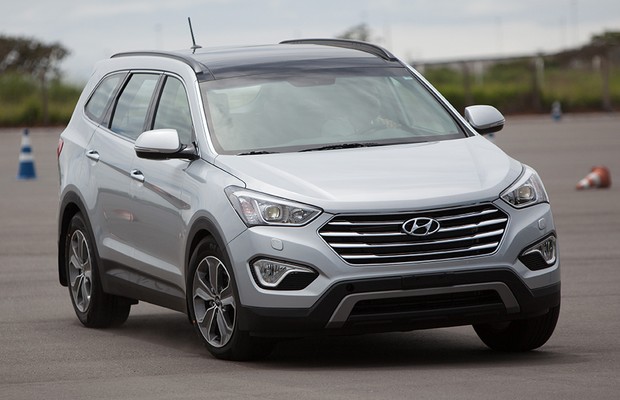 Hyundai Grand Santa Fe Aposta Em Novo Visual E Espa O Para Sete Auto