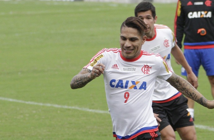 Guerrero, Flamengo, treino, Ninho (Foto: Gilvan de Souza/Fla Imagem)