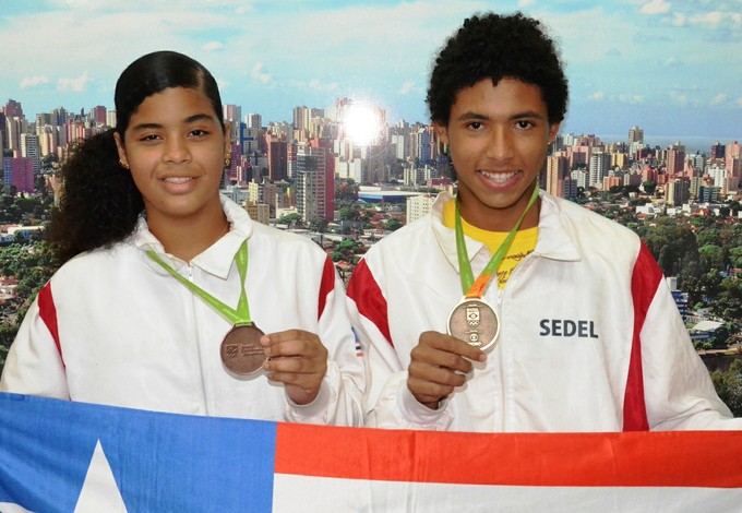 Maranhenses Tauanne Fontinelle (bronze) e Marcelo Lima Filho (ouro) nos Jogos Escolares da Juventude (Foto: Paulo de Tarso Jr./Sedel)