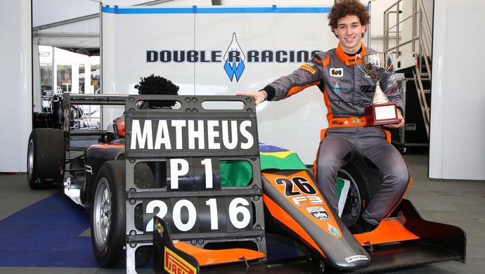 Matheus Leis campeão Formula 3 inglesa (Foto: British Formula 3 / Divulgação)