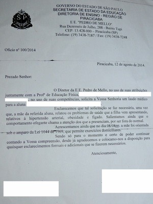 Laudo solicitado pela Secretaria Estadual da Educação para mãe aluna de Piracicaba (Foto: Fernanda Zanetti/G1)