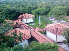 Rede Globo > acao - Pajé preserva cultura indígena no Pará e propaga crença  nos Caruanas