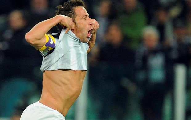 Del Piero voltou a ser decisivo para o Juventus, após ter marcado contra o Milan pela Copa (Foto: Agência Efe)