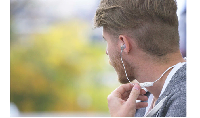 HelloEar: fone de ouvido ergonômico é fabricado no formato da sua orelha (Divulgação/Arc)