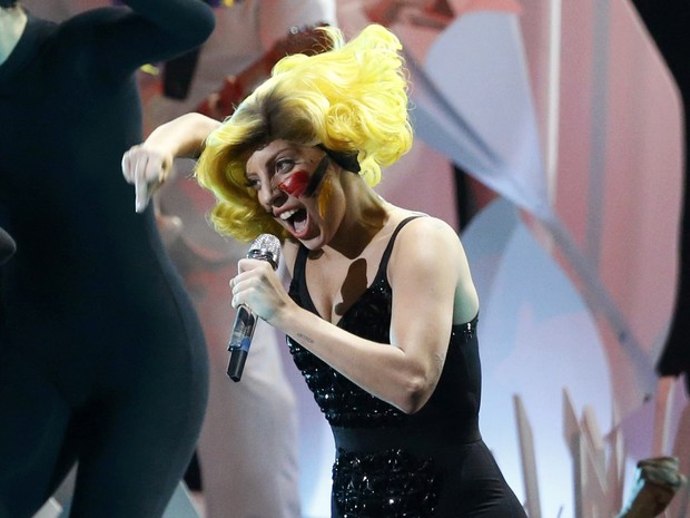 Lady Gaga canta no VMA 2013 (Foto: Reuters/Lucas Jackson)