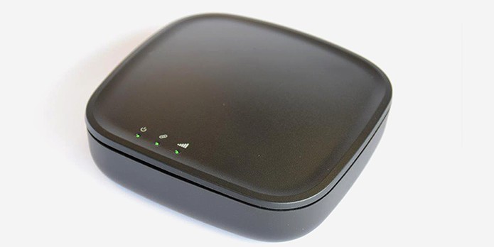 Aparelho que lembra roteador Wi-Fi amplia sinal de celular em ambientes fechados (Foto: Divulgação/Qualcomm)