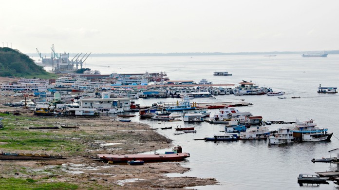 Ap&oacute;s tr&ecirc;s meses de vazante, Rio Negro sobe 2 cm em Manaus | Amazonas | G1