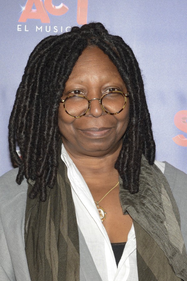 Whoopi Goldberg (59) - A Cor Púrpura (1985); Ghost - Do Outro Lado da Vida (1990); Mudança de Hábito (1992) (Foto: Getty Images)