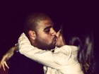 Noiva de Adriano afasta invejosos com foto de beijo